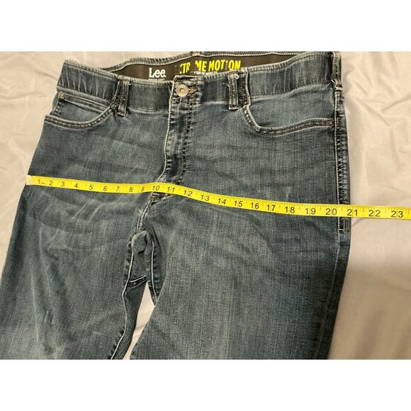 LEE MODERN SERIES STRAIGHT FIT TAPERED LEG DARK WASH JEANS - SIZE 36x32 - Picture 7 of 8